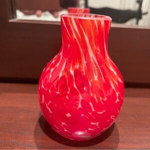 Elegant Red Swirl Vase 3.75” tall